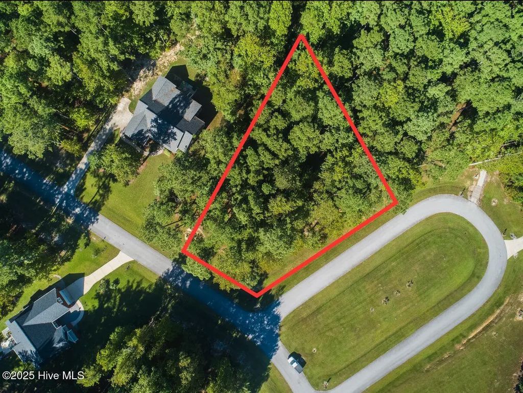 232 N Brightleaf Drive, Minnesott Beach