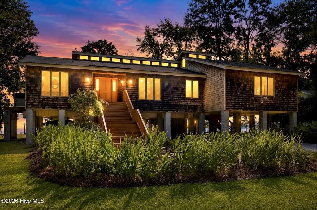 213 Cedar Drive, Blounts Creek
