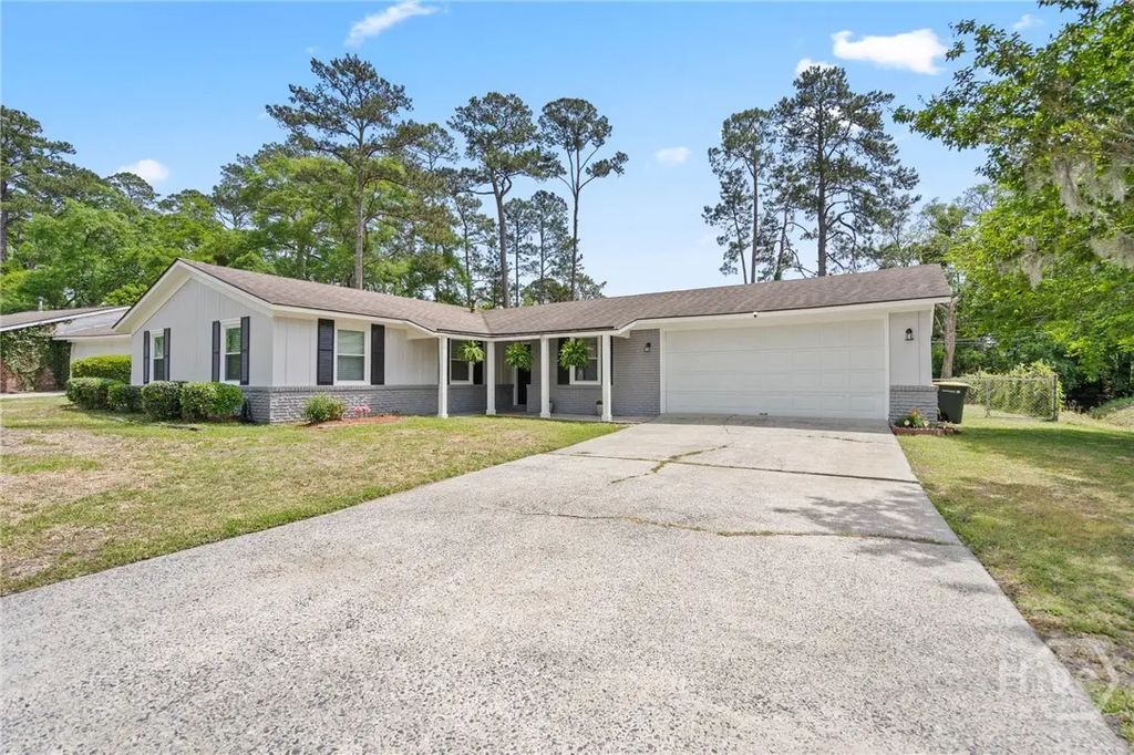 12610 Golf Club Drive, Savannah