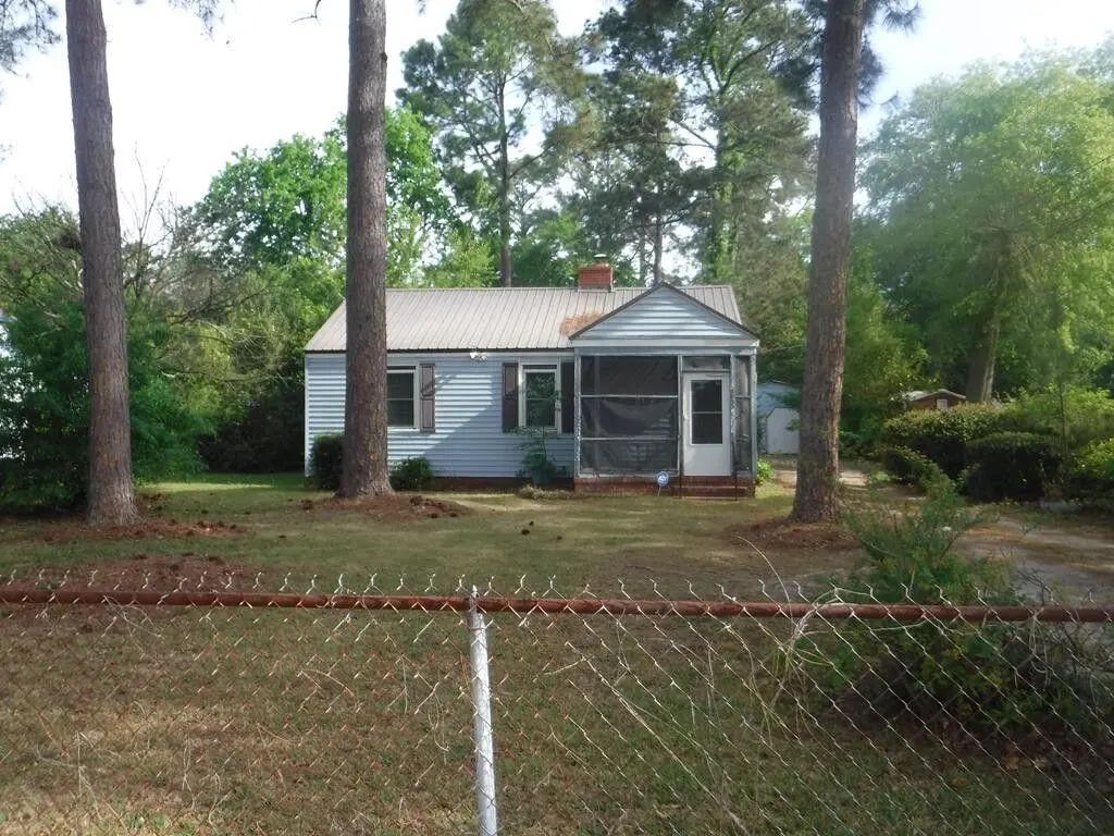 2033 Shirley Avenue, Richmond