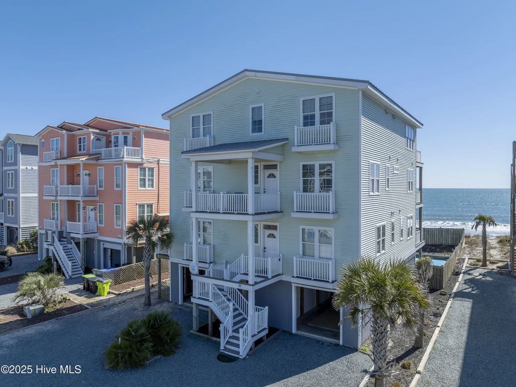 39 Porpoise Place, North Topsail Beach
