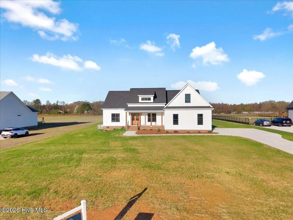 2237 Heartland Road, Battleboro