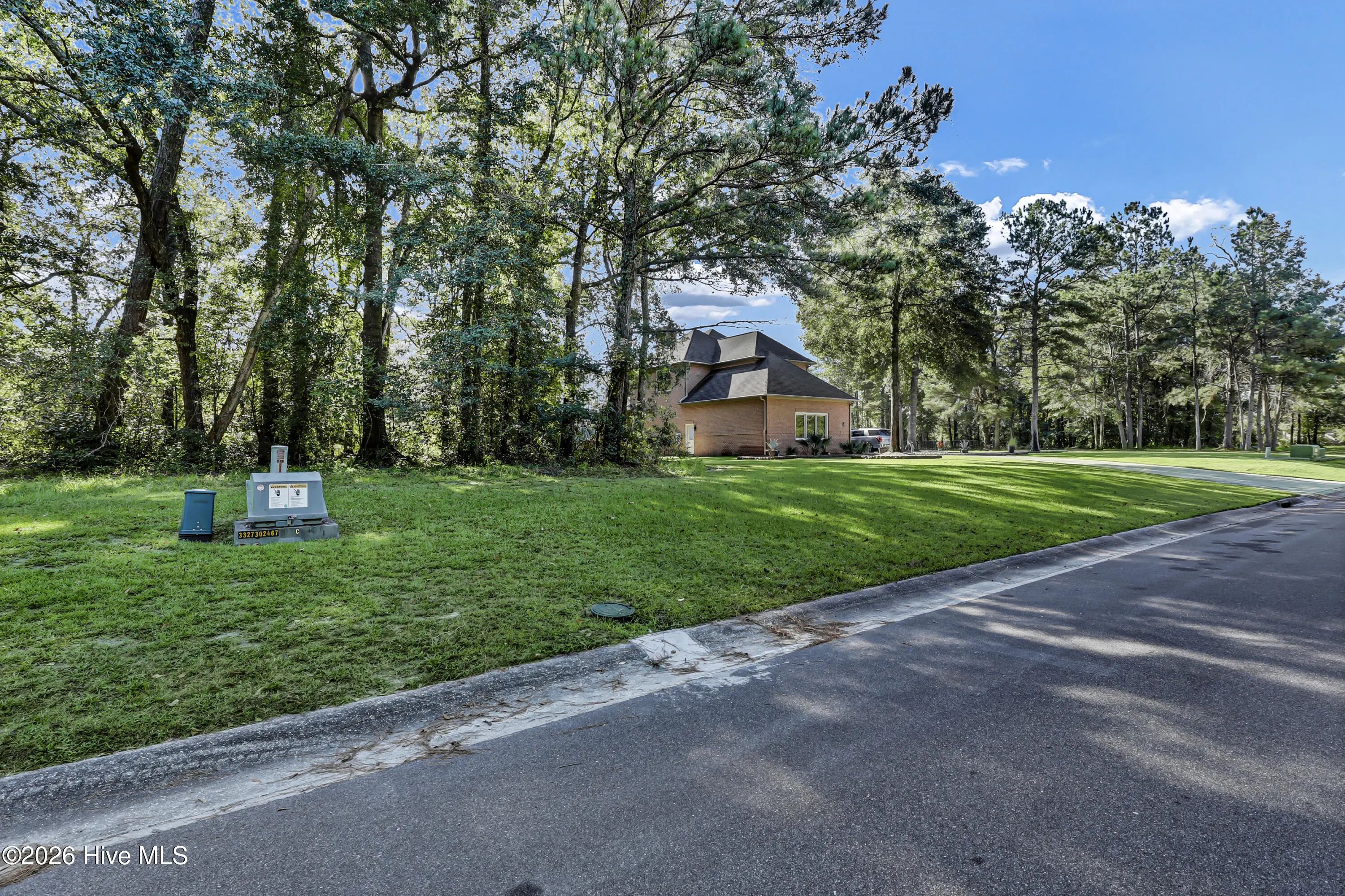 211 Sycamore Forest Drive, Wallace