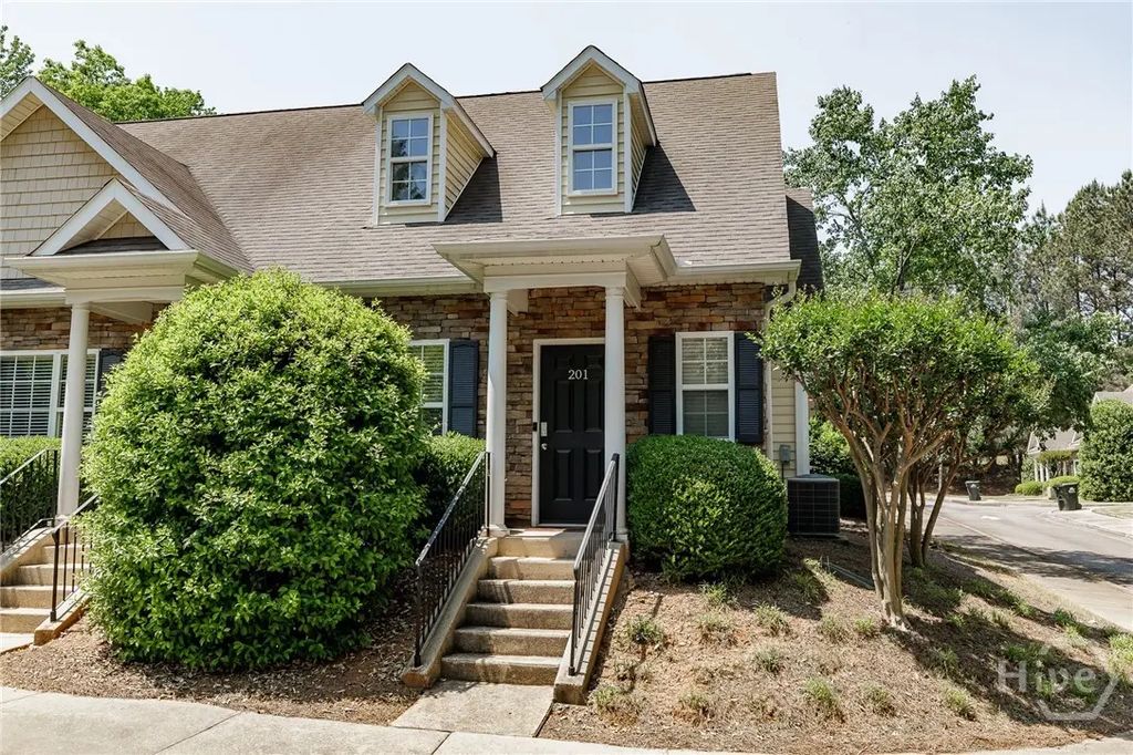 1305 Cedar Shoals Drive 201, Athens