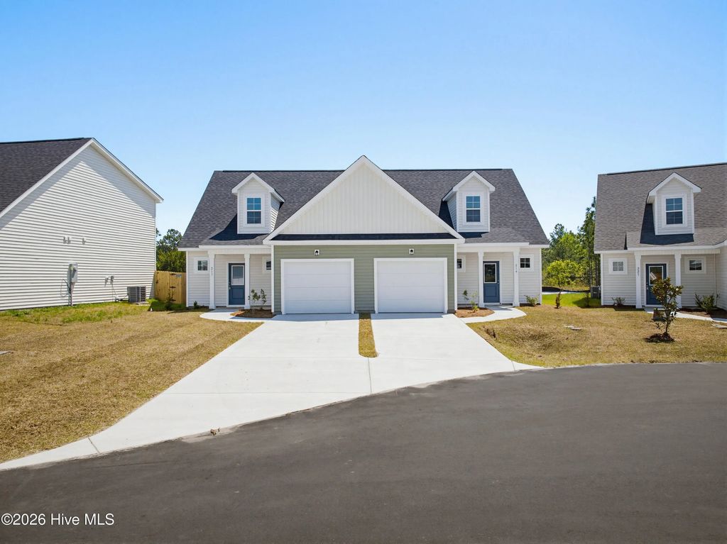 219 Sandpiper Place, Holly Ridge