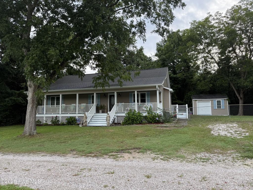 115 Pender Lane, Newport