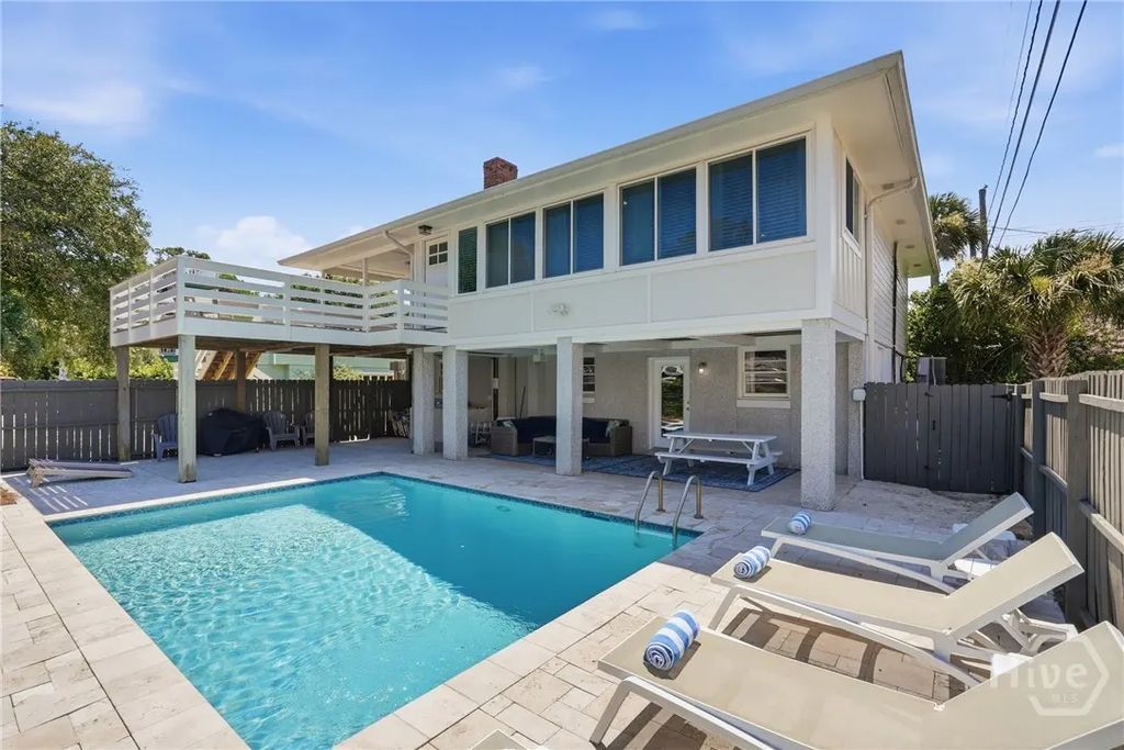 10 Center Terrace, Tybee Island