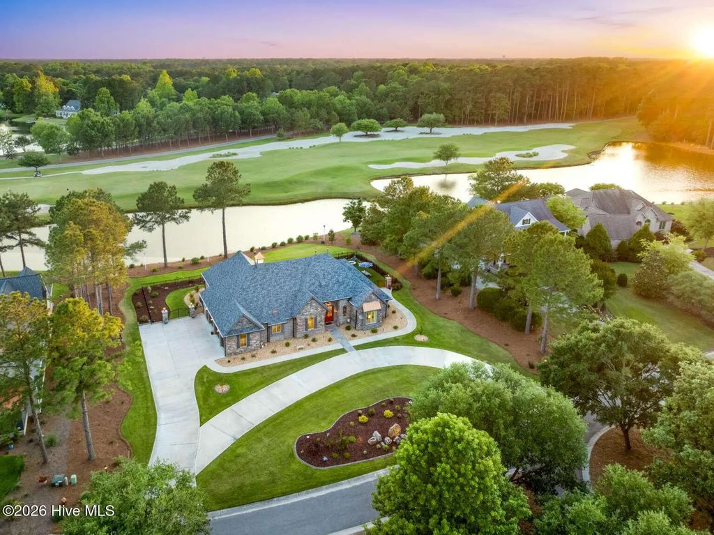 127 Legacy Lakes Drive, Wallace