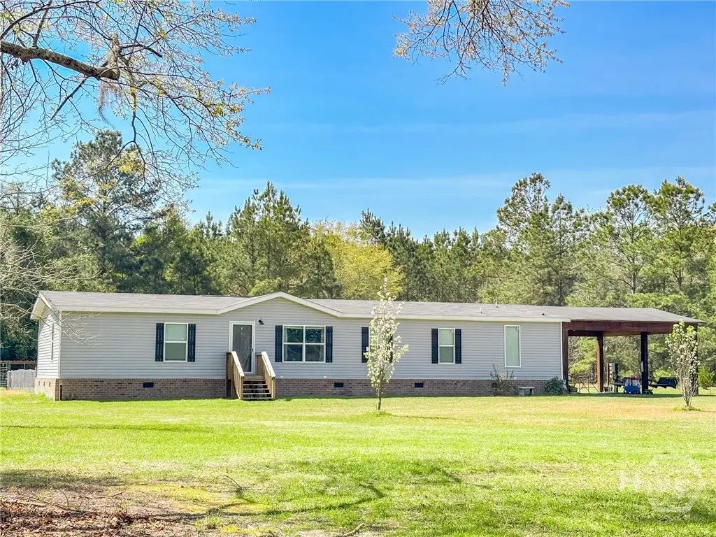 702 Griffin Lake Road, Guyton