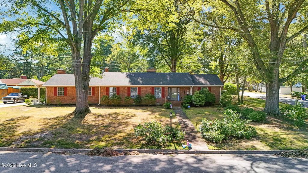 321 Circle Drive, Ahoskie