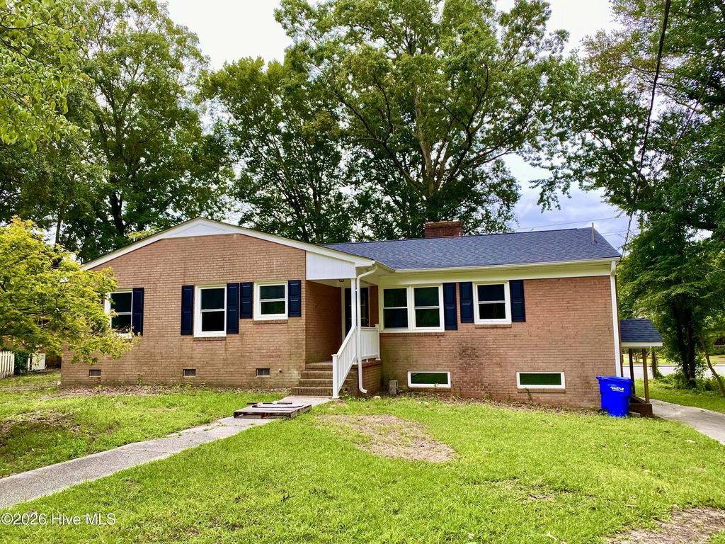 1910 E 9th Street, Greenville
