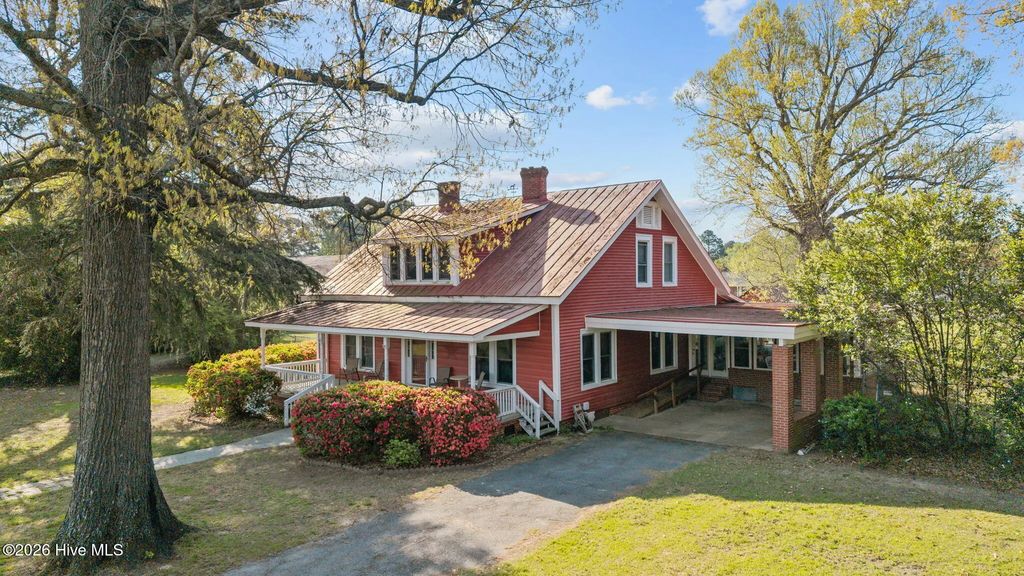 2850 E Fire Tower Road, Greenville