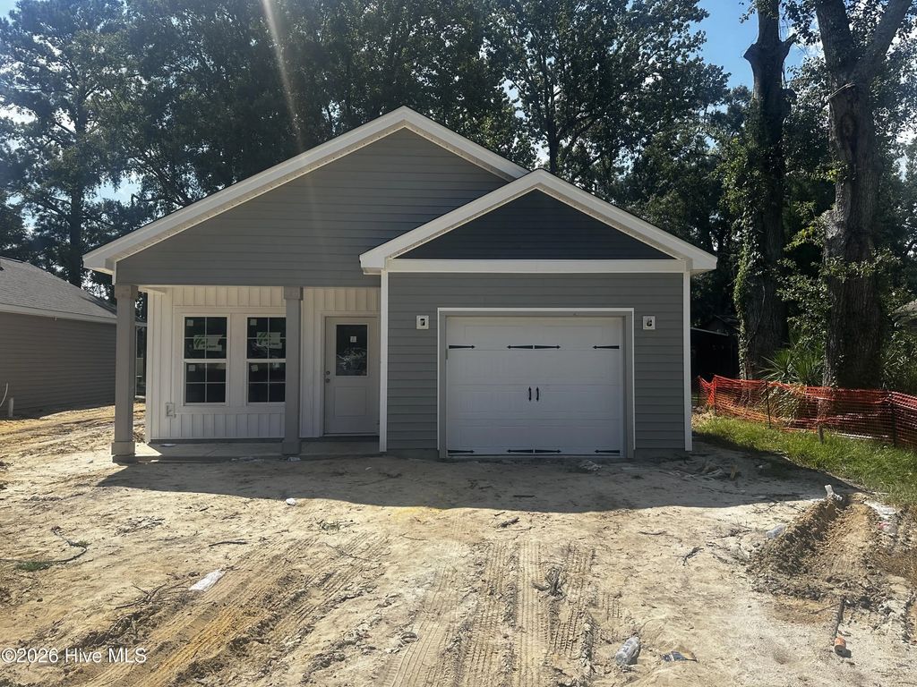 704 A Bynum Avenue, Maysville
