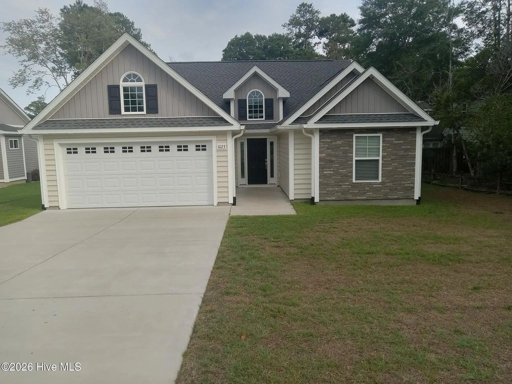 1023 Meares Street Sw, Calabash