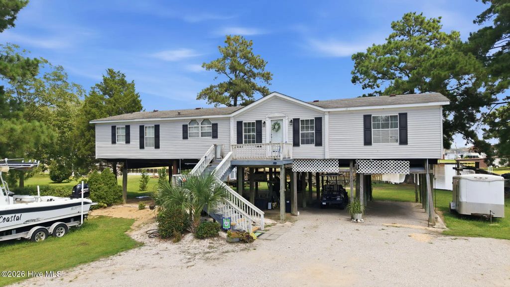 211 D Drive, Chocowinity