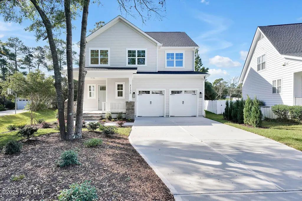 5138 Fernwood Drive, Southport