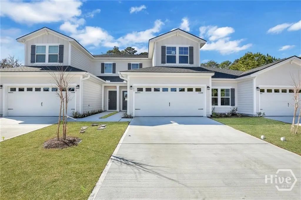 157 Lower Creek Drive, Richmond Hill