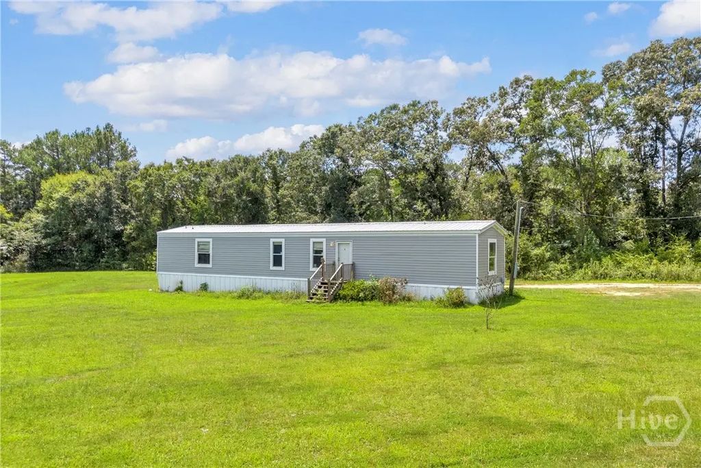 2159 Deep Creek, Dewy Rose