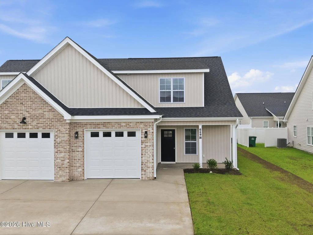 649 Abigail Taylor Drive B, Greenville