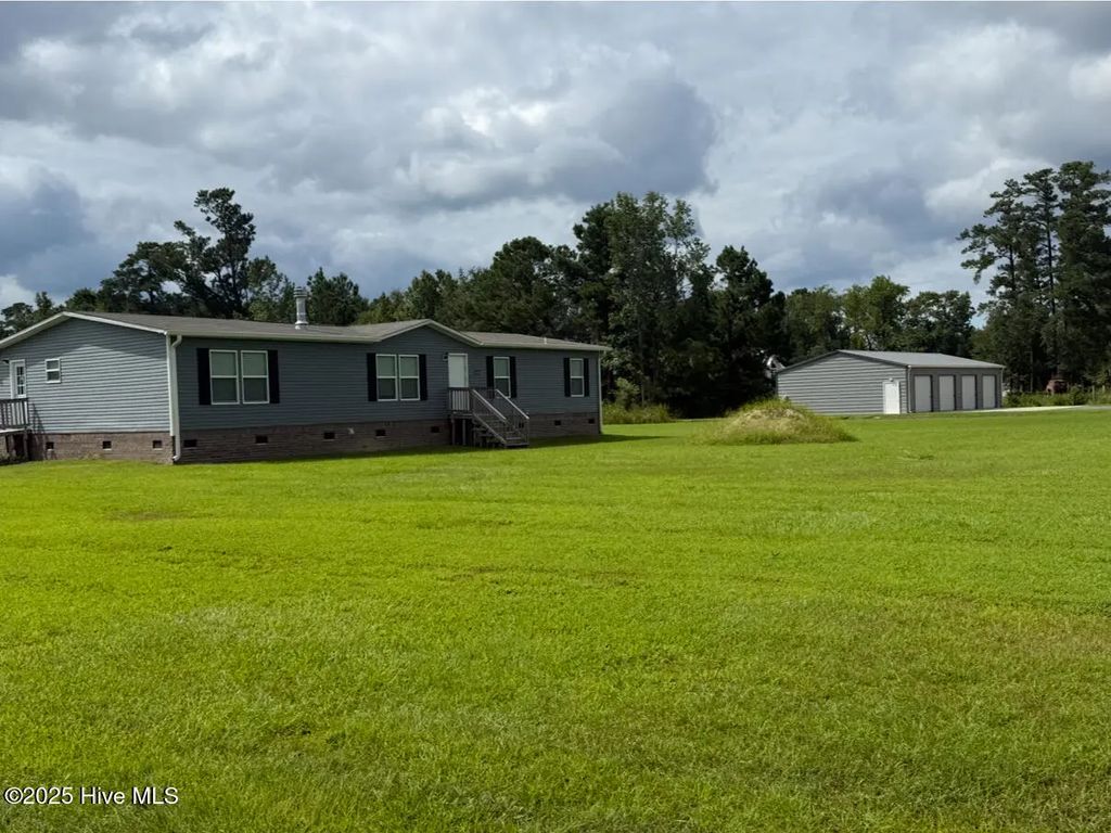 4303 Project Road Nw, Ash