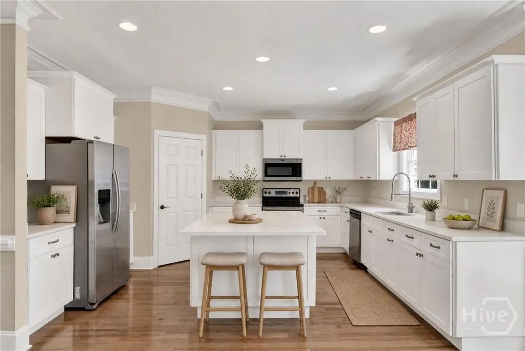 41 White Oak Bluff, Savannah