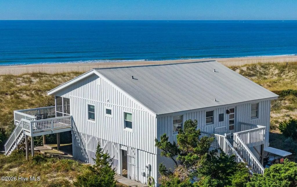 9 Sandspur Trail, Bald Head Island