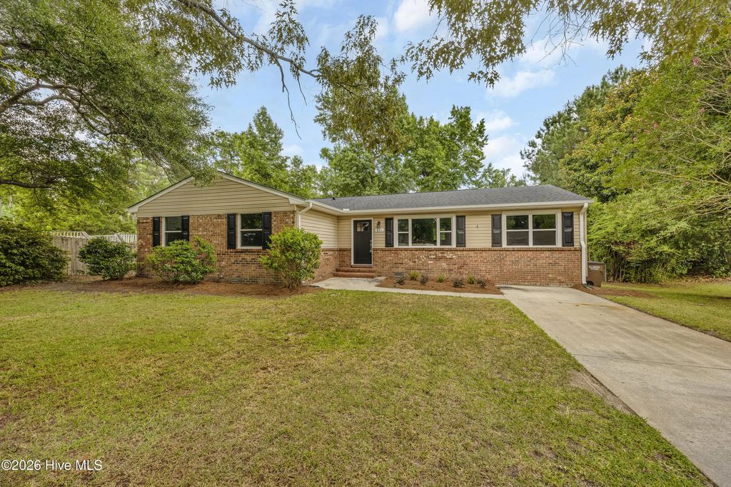 631 Duke Court, Jacksonville