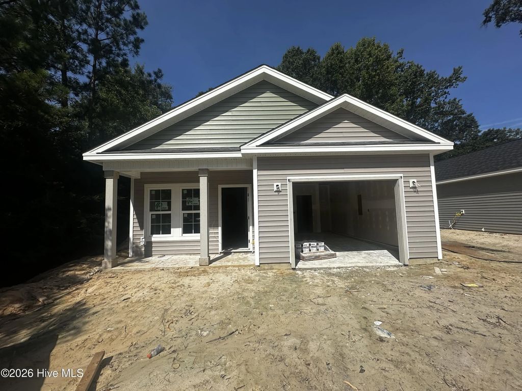 704 B Bynum Avenue, Maysville