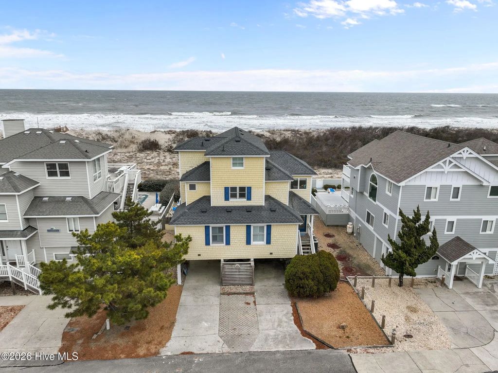 701 Spinnaker Arch, Corolla