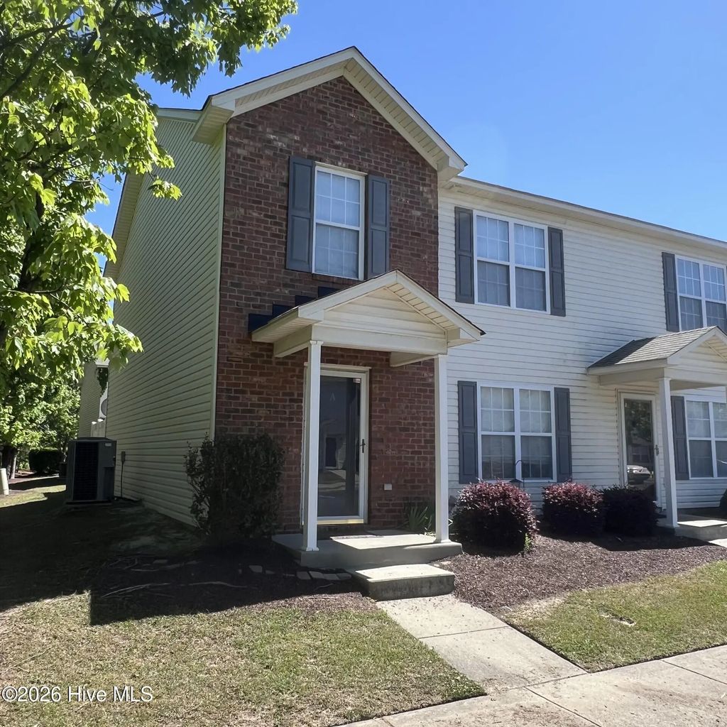 4235 Dudleys Grant Drive A, Winterville