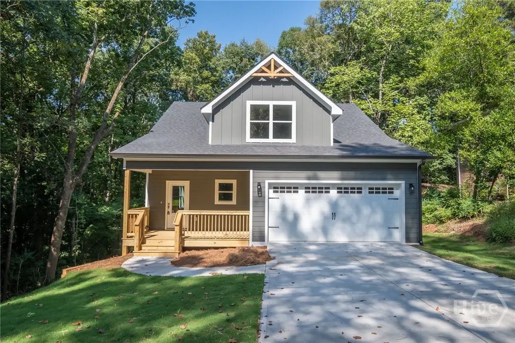 380 University Circle, Athens