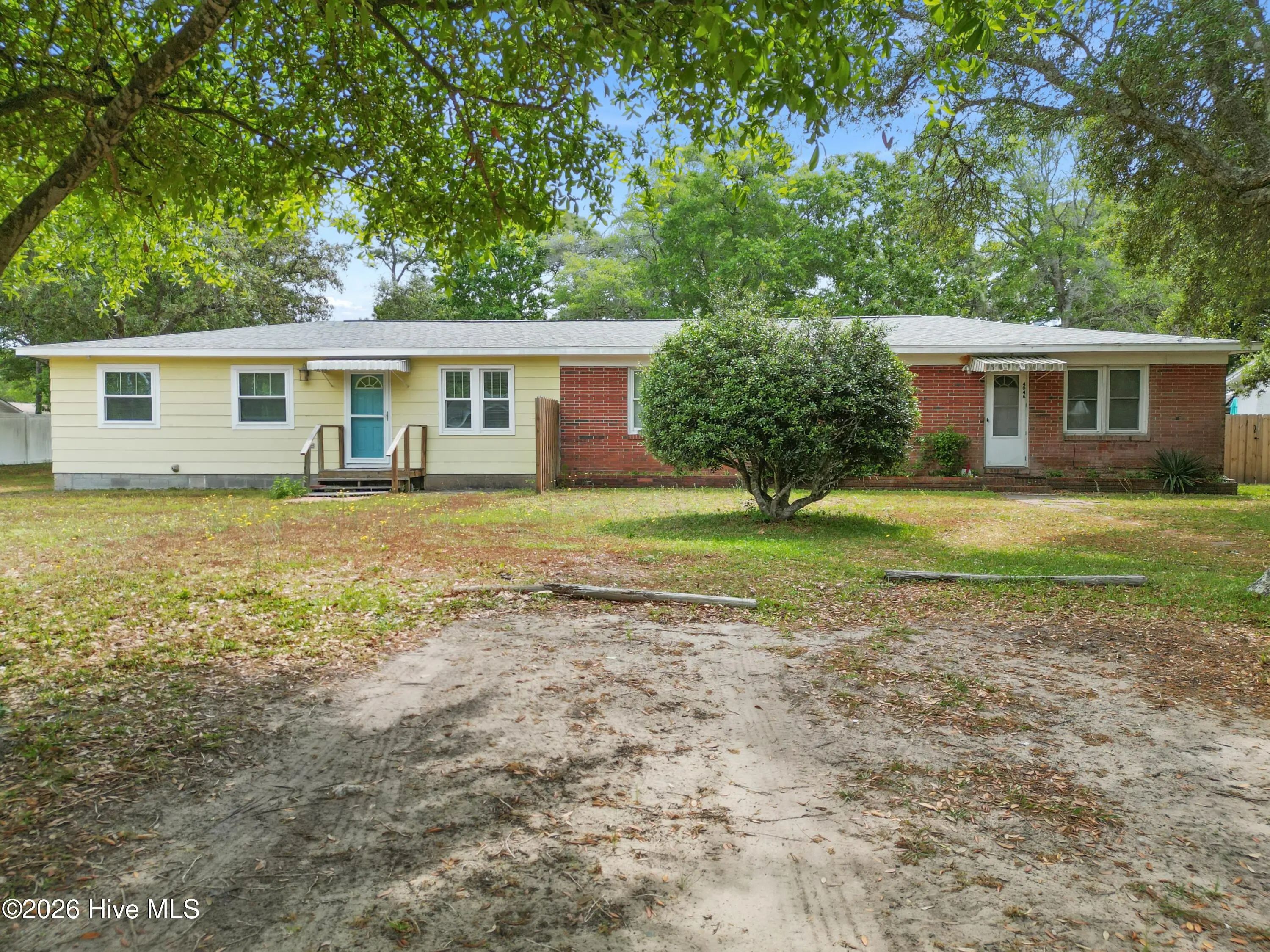 404 Norton Street, Oak Island