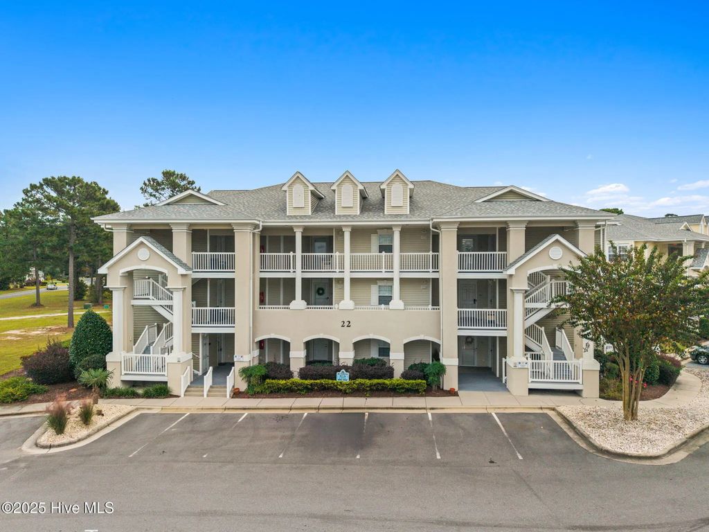 1215 N Middleton Drive Nw 2203, Calabash