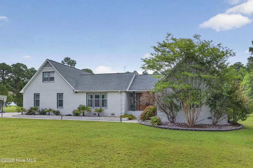 1520 River Road Se, Winnabow