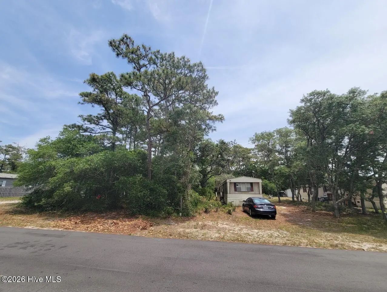 108 Ne 68th Street, Oak Island