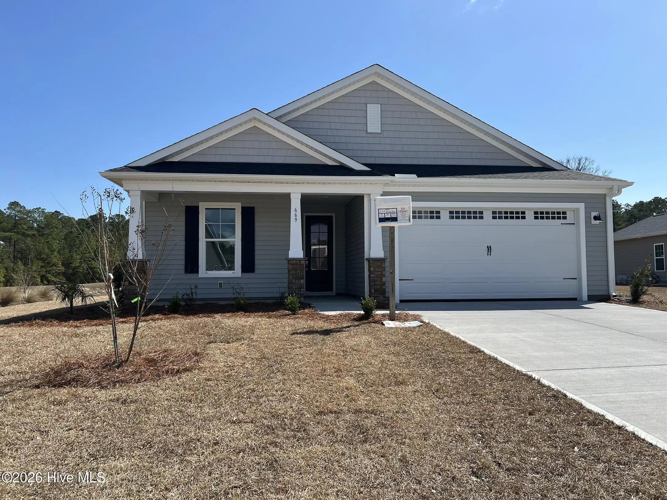 669 Edgeside Drive Se, Bolivia