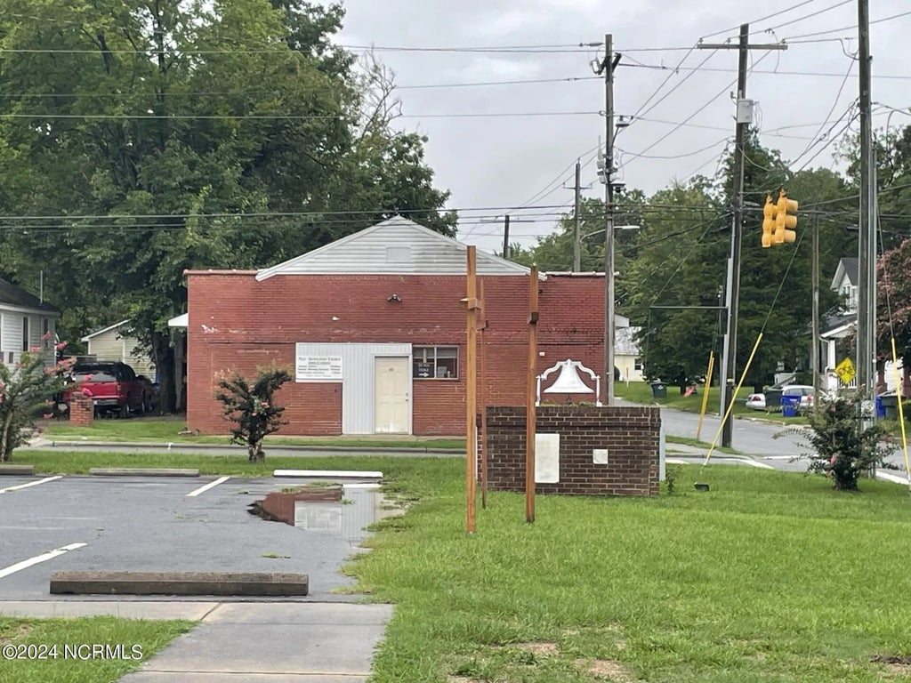 1117 W 3rd Street, Greenville