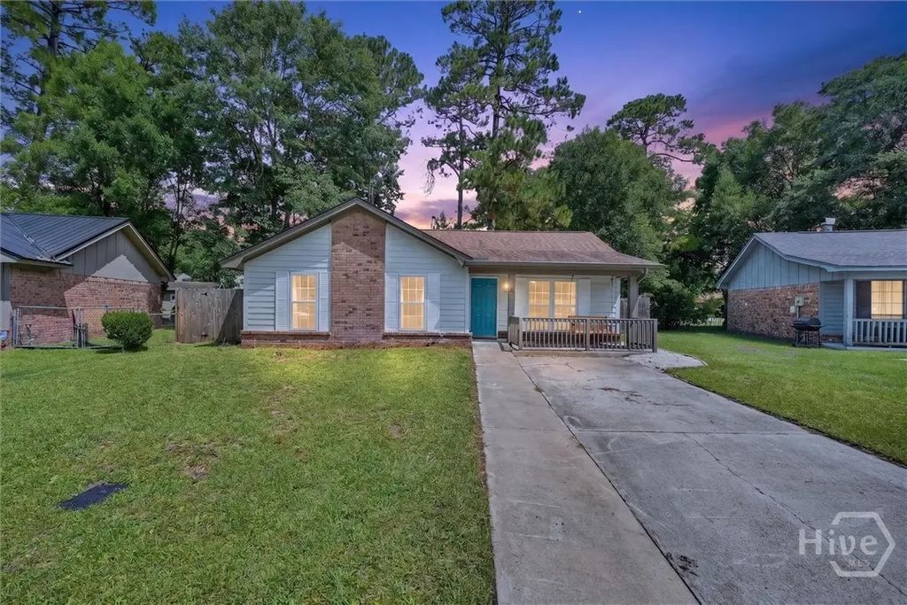 10 Marian Court, Savannah