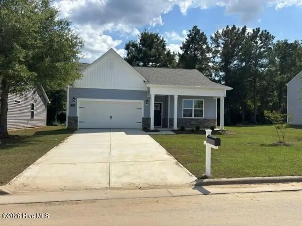 260 Lake Tyler Drive, New Bern