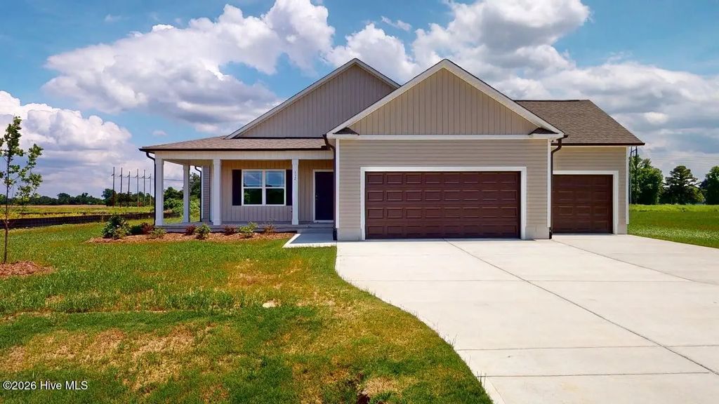 112 Kendall Farms Drive, Goldsboro