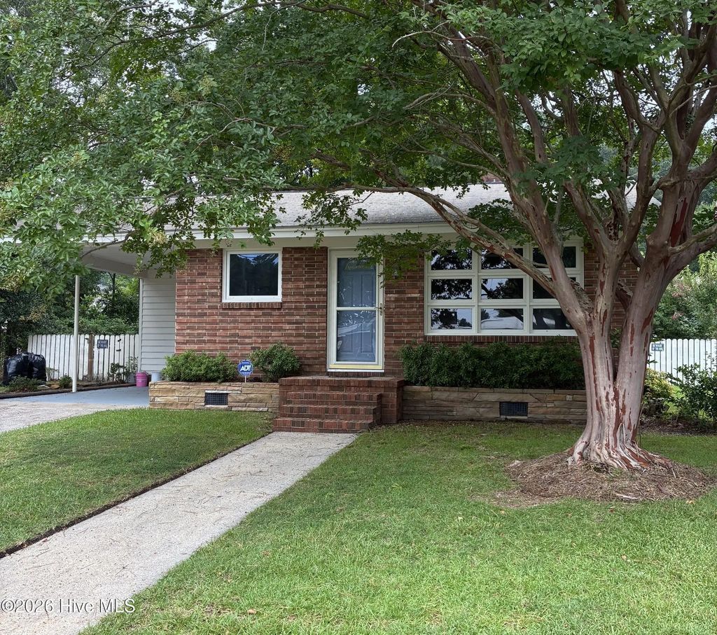 419 Pike Street Sw, Wilson