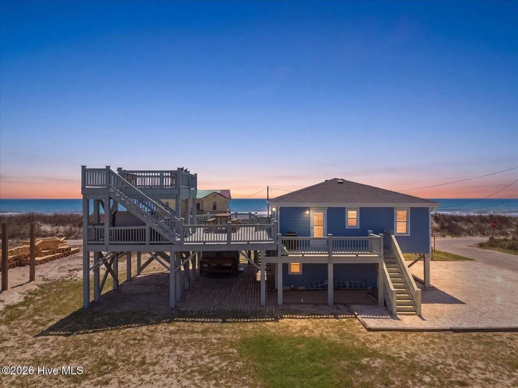 7211 10th Avenue, North Topsail Beach
