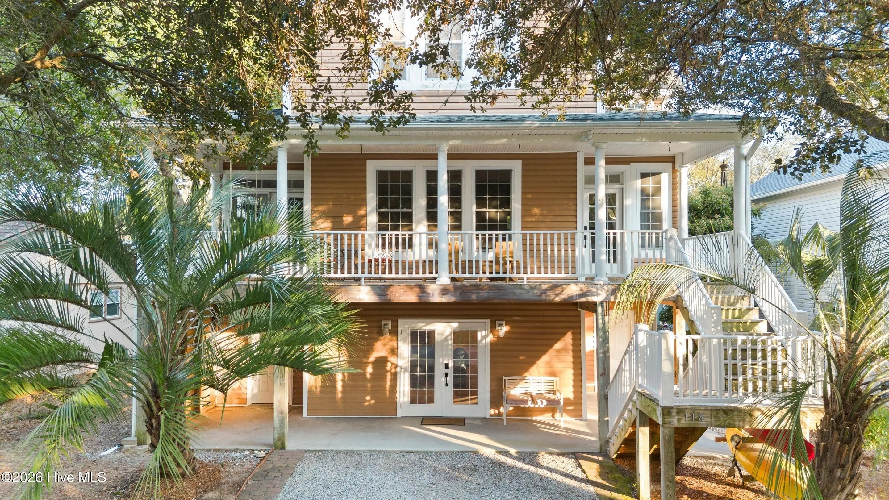 118 Sw 2nd Street, Oak Island