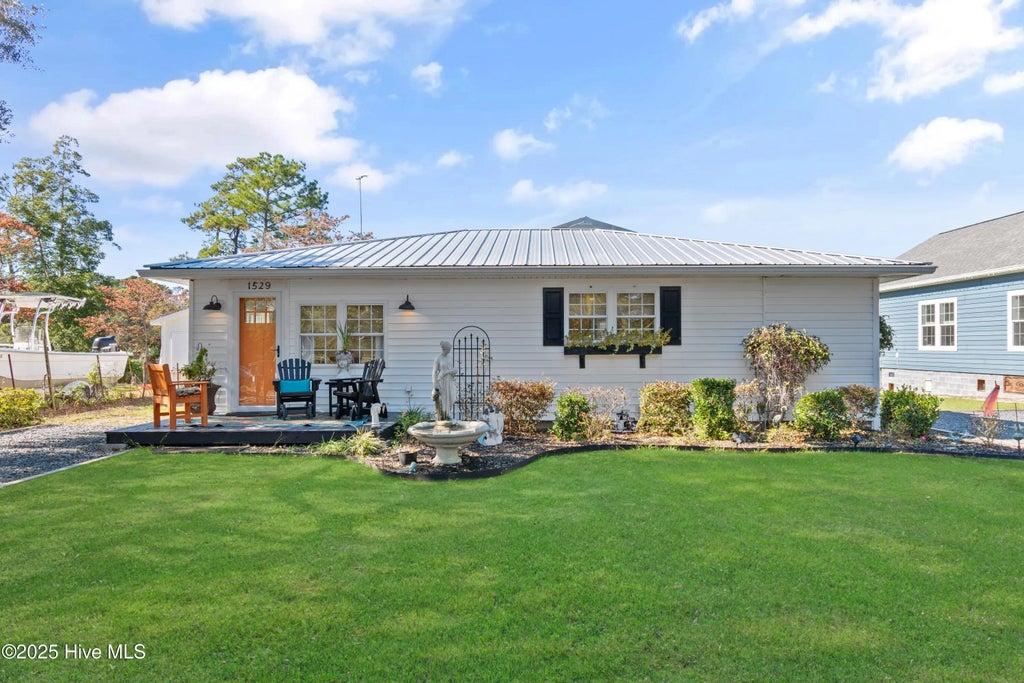 1529 Gurganus Road Sw, Shallotte