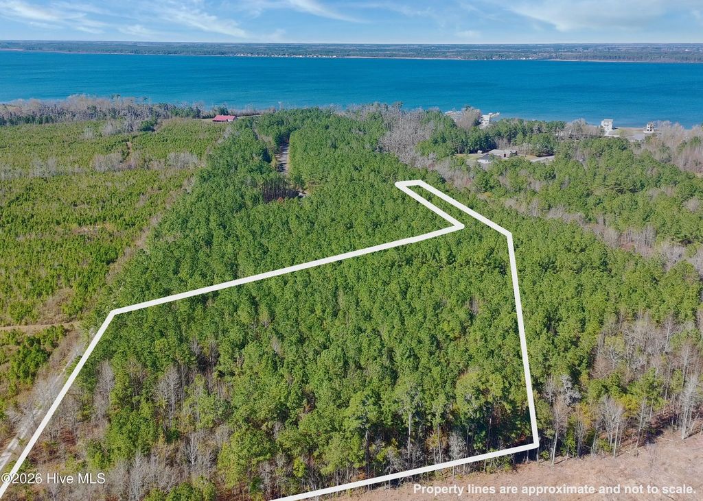 57 Eagle Nest Trail, Blounts Creek