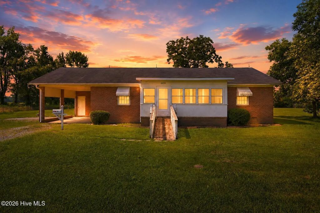 2888 Bell Arthur Road, Greenville