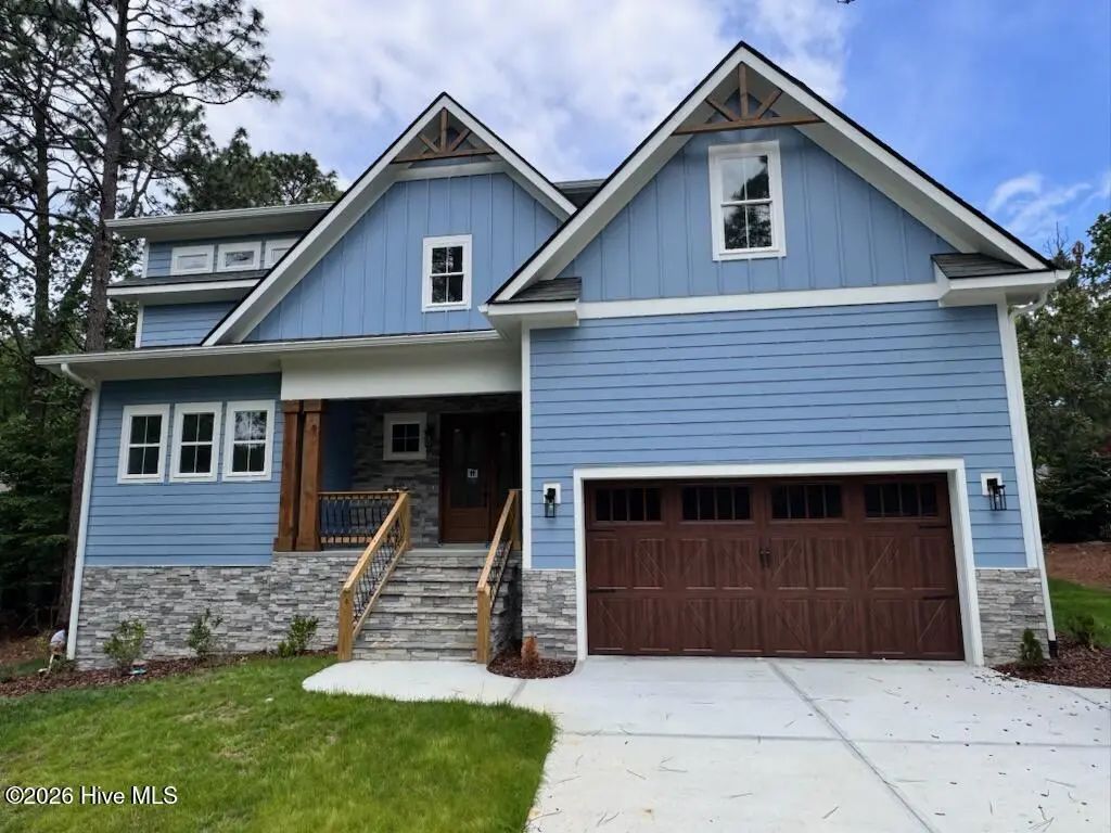 305 Burning Tree Road, Pinehurst