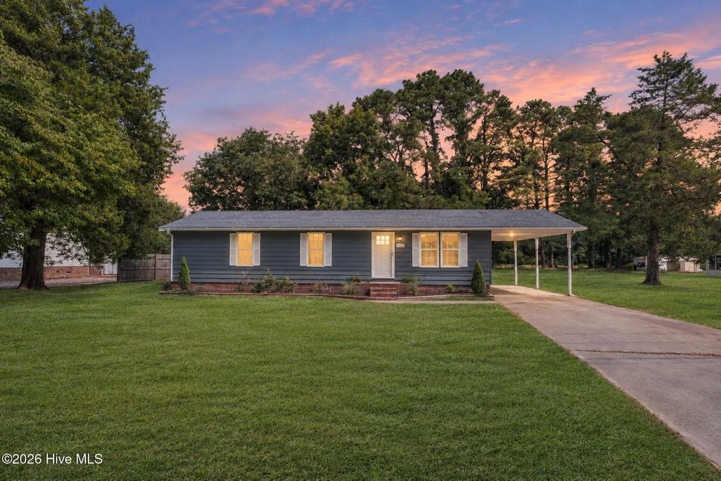 567 Blount Road, Elizabeth City