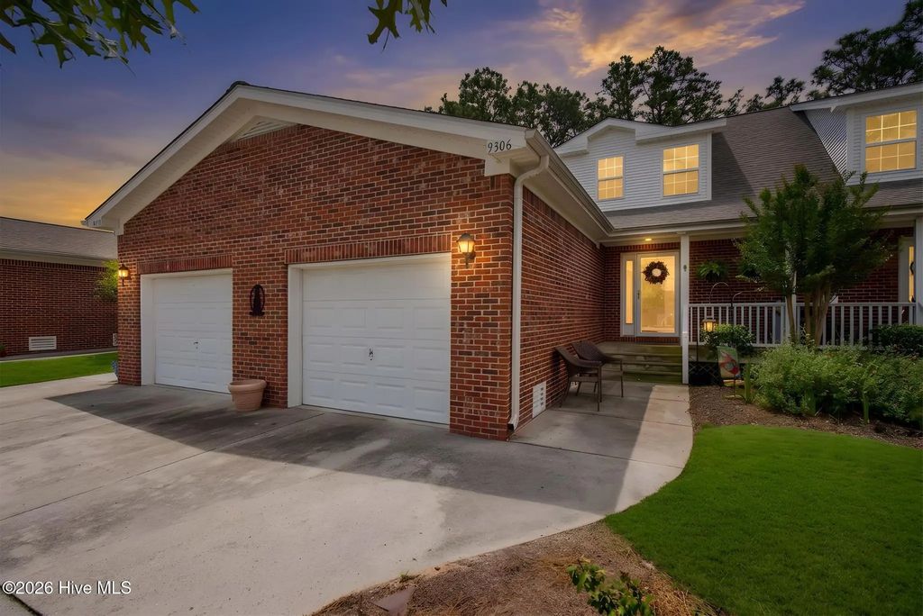 9306 Long Putt Court, Wilmington