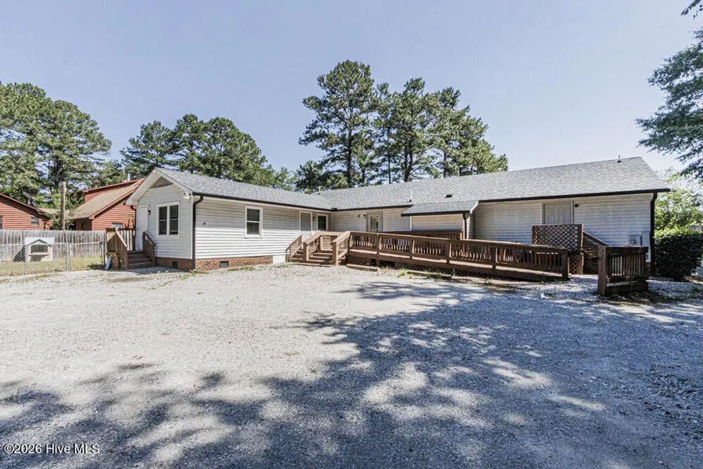 2070 S 1st Street, Nashville